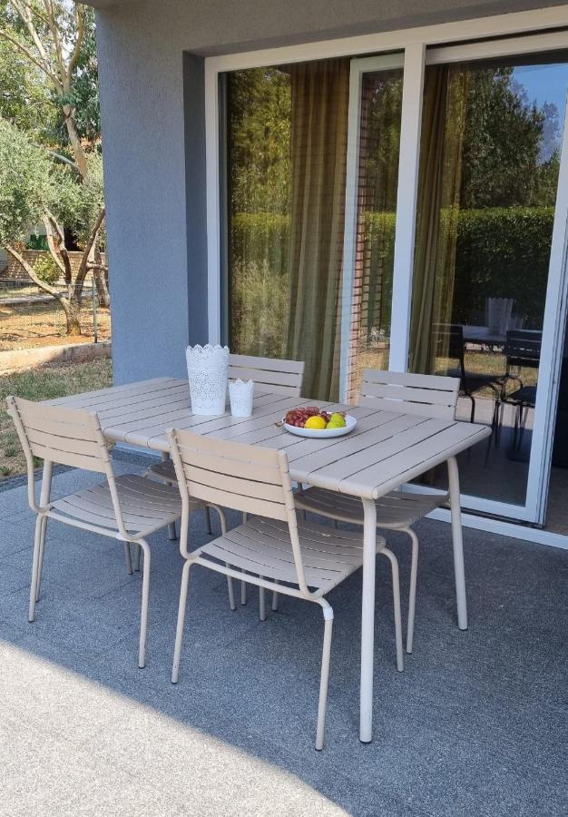דירות פורץ Casa Emma With Pool מראה חיצוני תמונה
